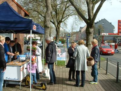 Landtagswahlkampf 2012 - Info-Stand Schonnebeck am 28.04.2012