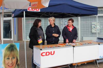 Landtagswahlkampf 2012 - Info-Stand Schonnebeck am 12.05.2012