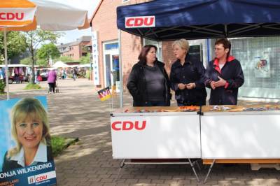 Landtagswahlkampf 2012 - Info-Stand Schonnebeck am 12.05.2012