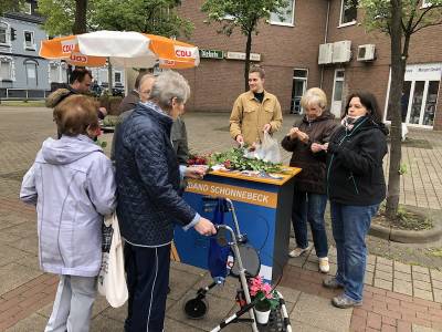 Muttertag - Infostand in Schonnebeck 